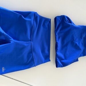 Alo Yoga cobalt blue set xs